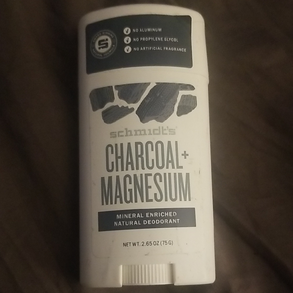 Schmidt's Charcoal + Magnesium Deodorant - White